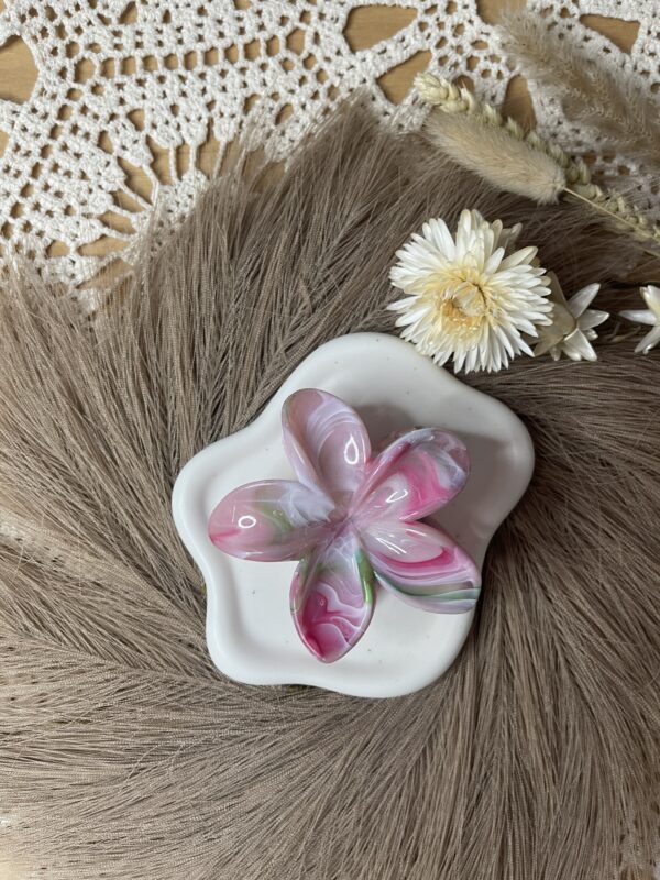 Pince à cheveux fleur de lotus – Image 4