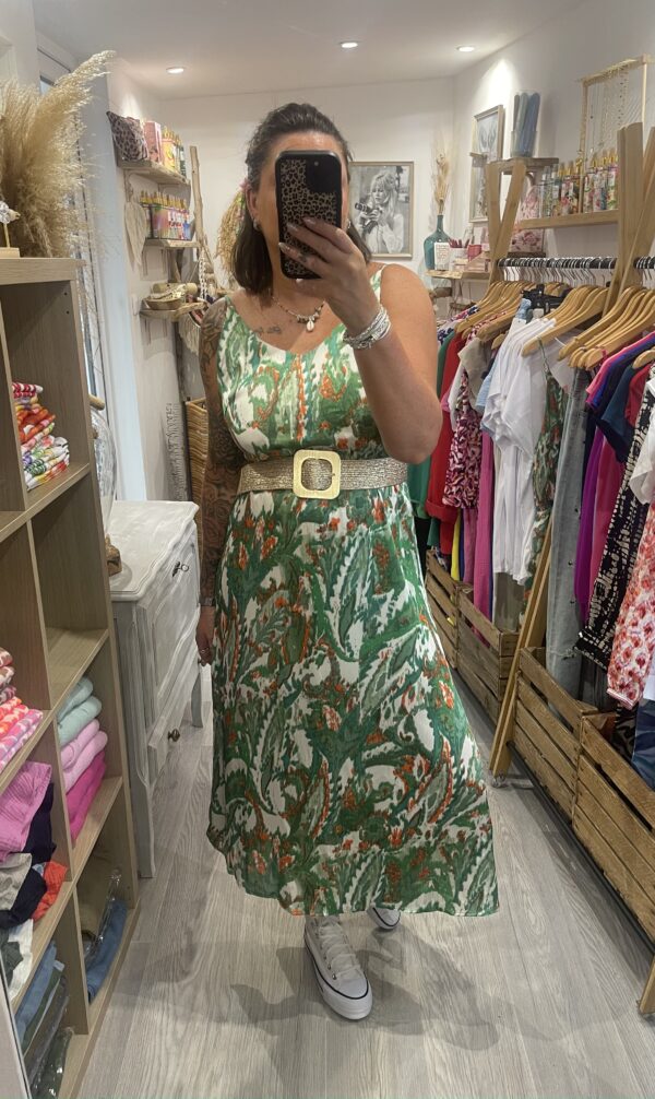 Robe Nelly – Image 2