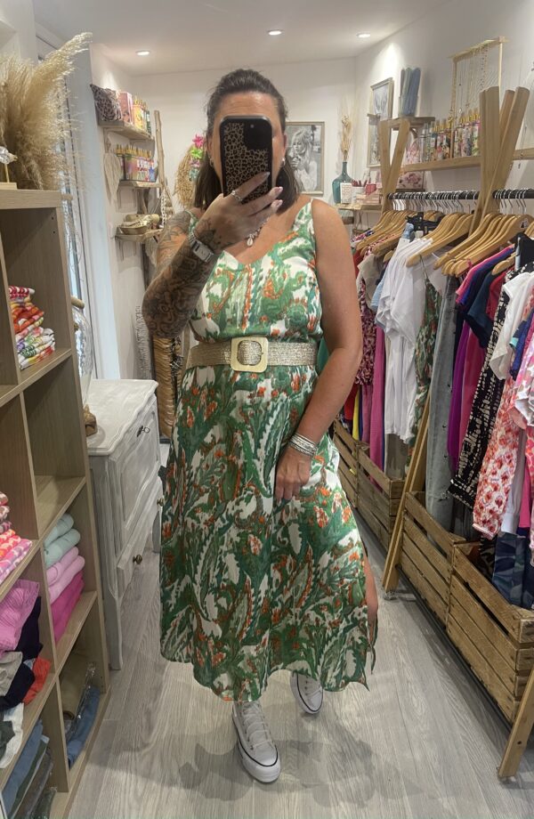 Robe Nelly – Image 3
