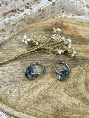 Boucles d'oreilles Flora noire argentées