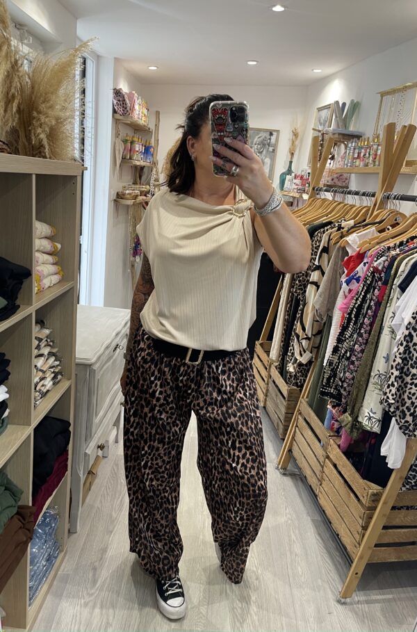 Pantalon Gio léopard foncé – Image 2