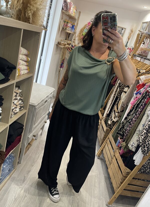 Blouse Carla kaki – Image 2