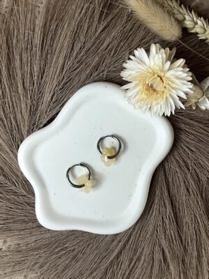 Boucles d'oreilles Flora jaune argentées