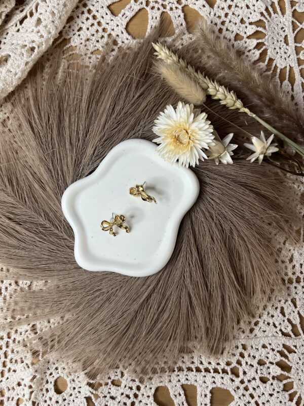 Boucles d'oreilles Aya dorées – Image 2