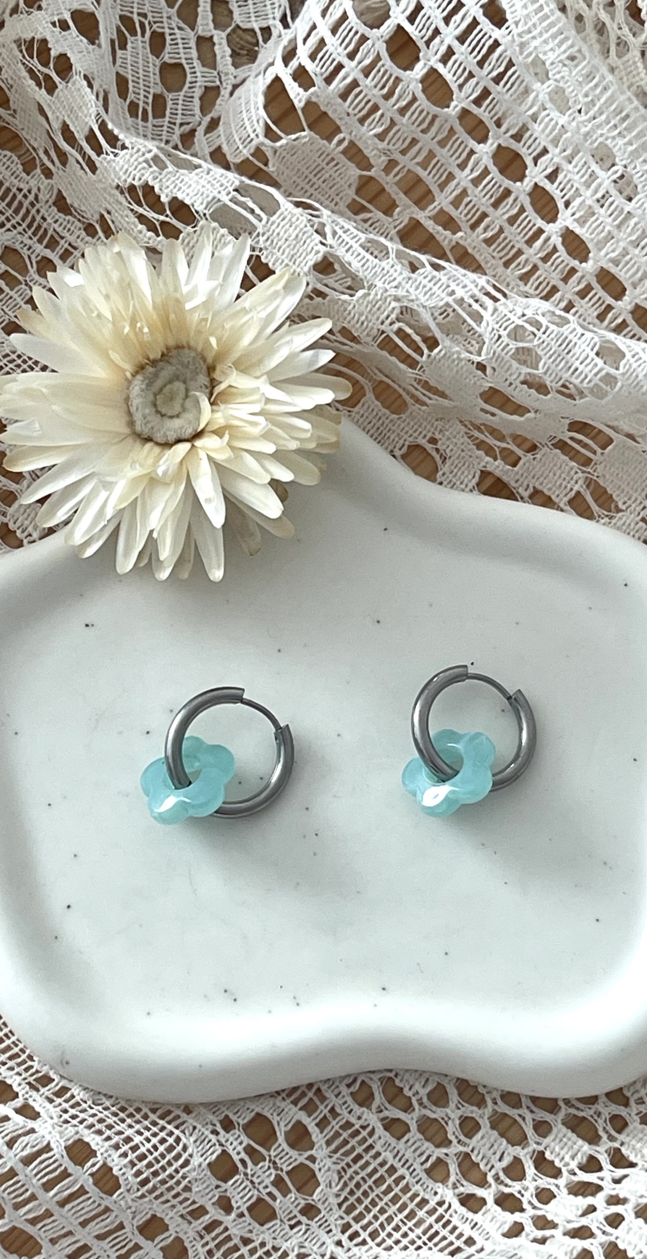 Boucles d'oreilles Flora turquoise – Image 2