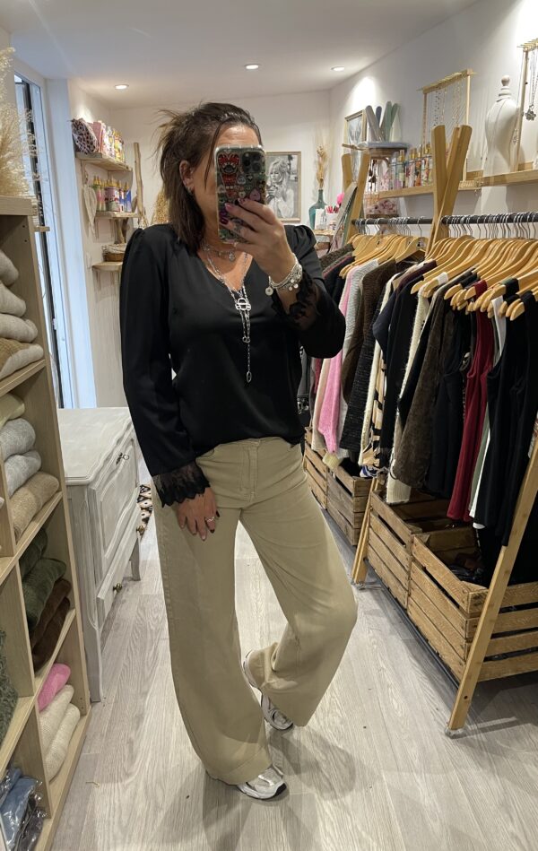 Blouse Cassandra noire – Image 5