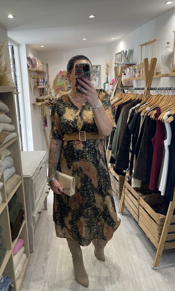 Robe Samantha – Image 2