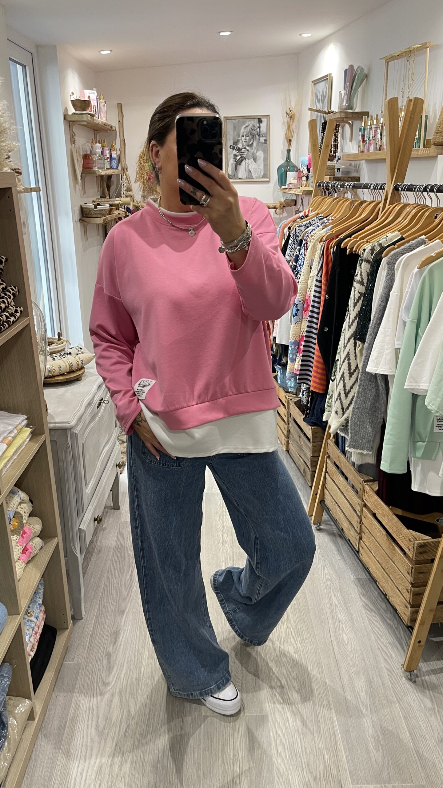 Sweat Karen rose – Image 2