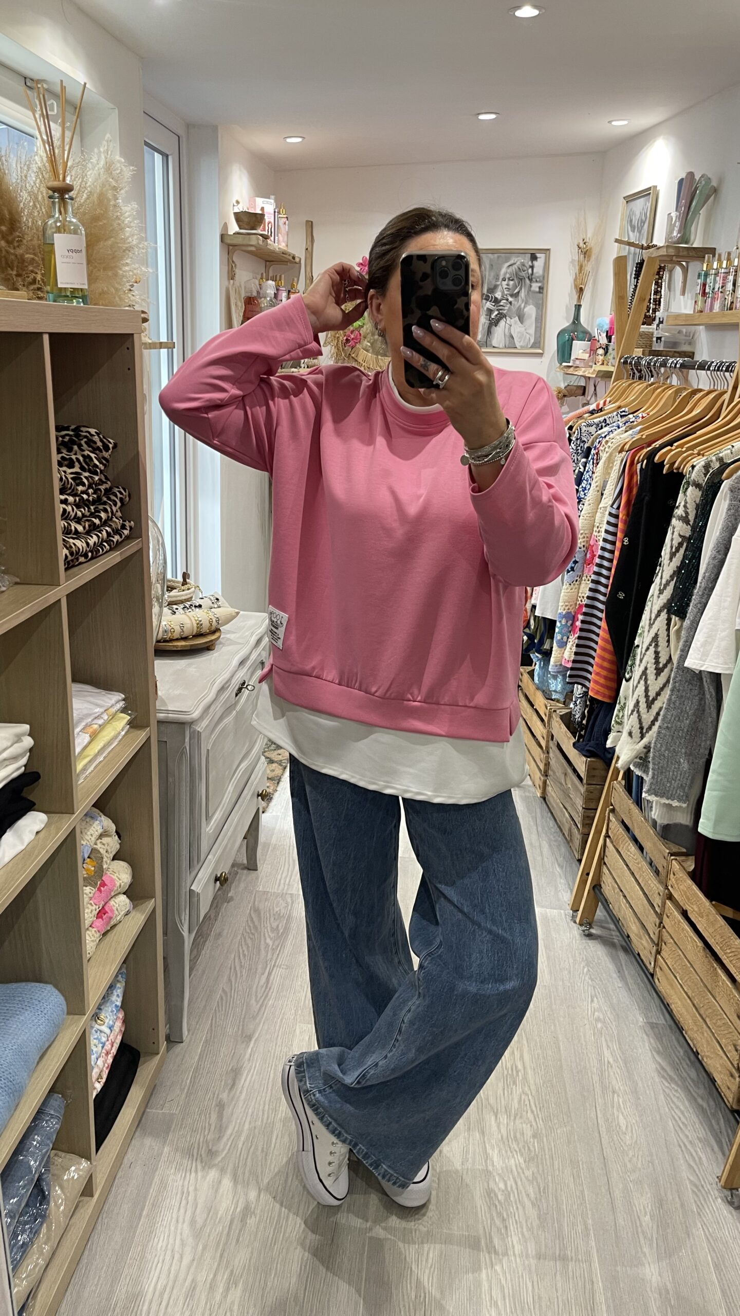 Sweat Karen rose – Image 6