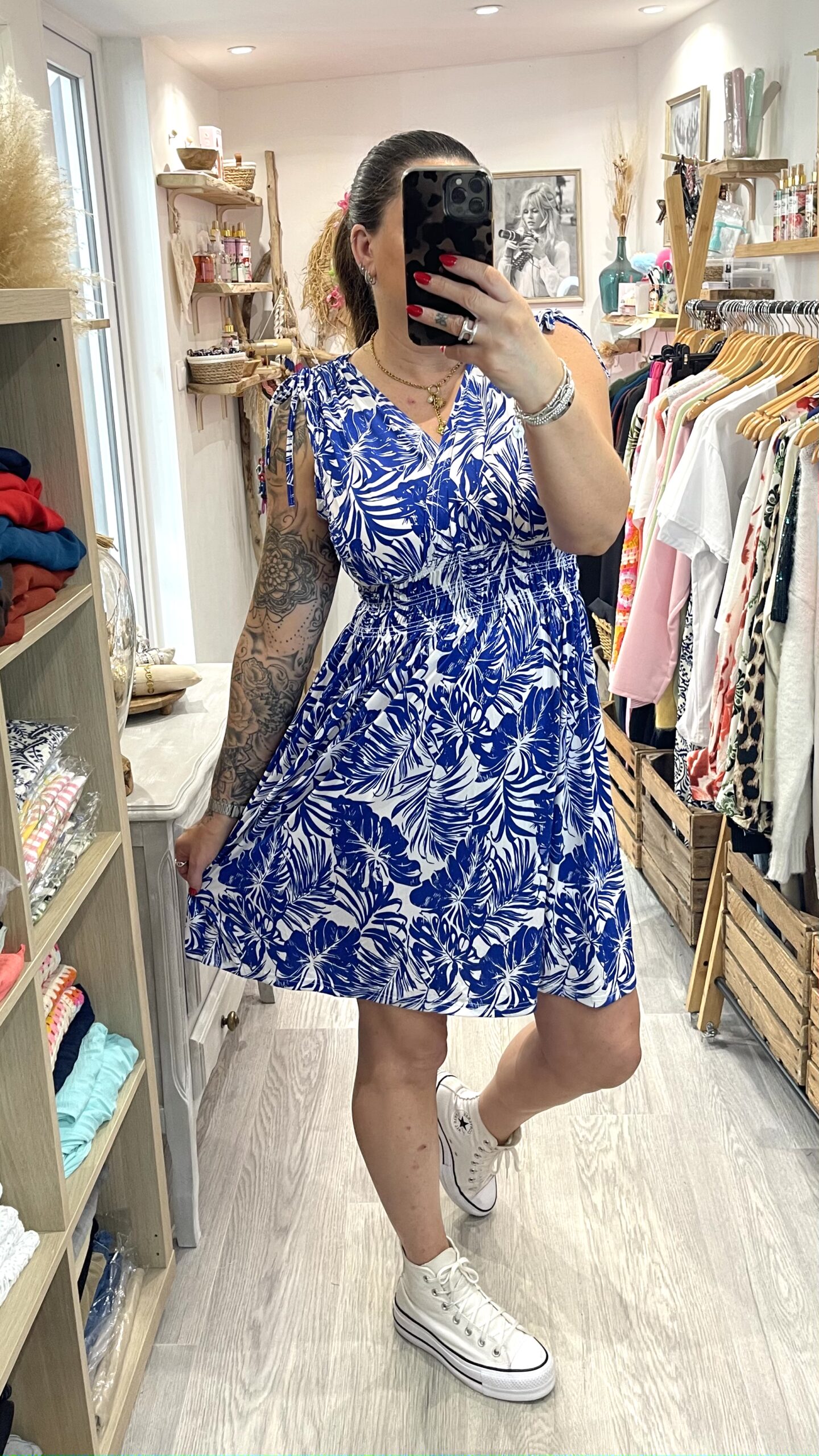 Robe courte Yness bleu électrique – Image 3
