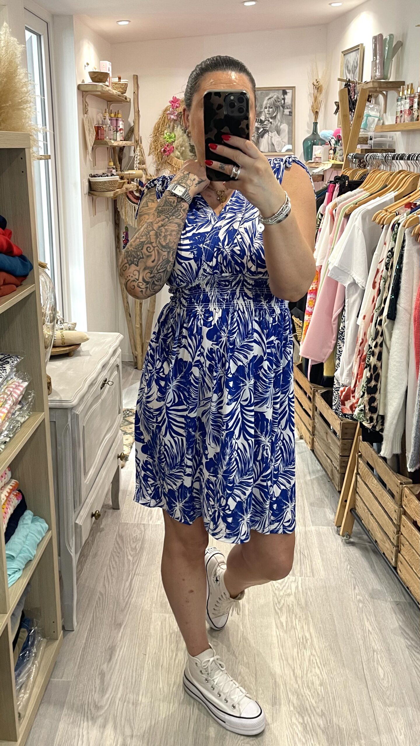 Robe courte Yness bleu électrique – Image 6