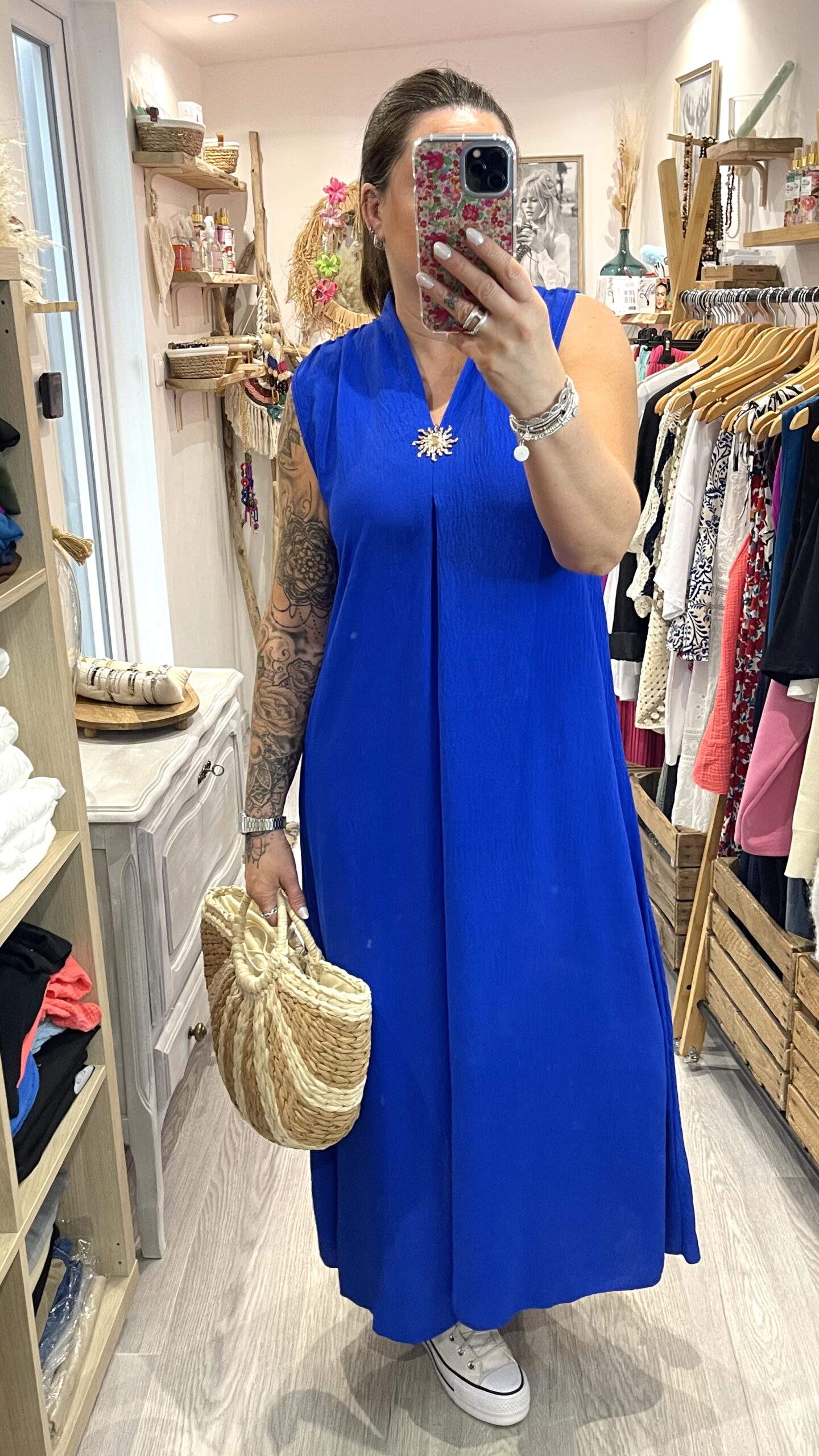Robe Claire bleu électrique