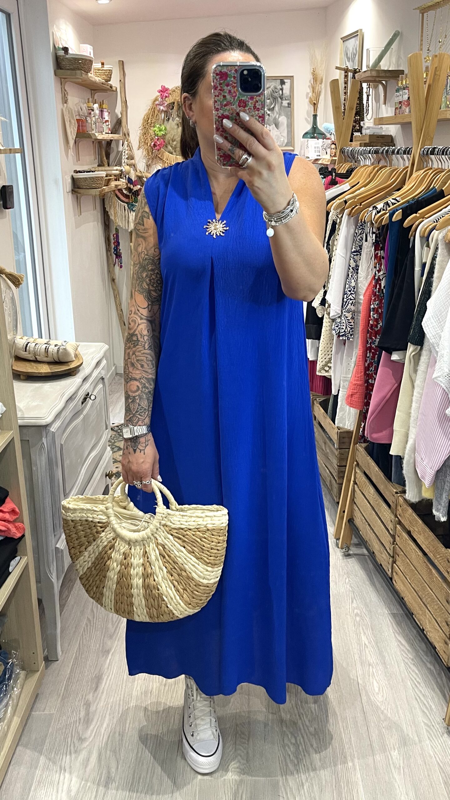 Robe Claire bleu électrique – Image 3