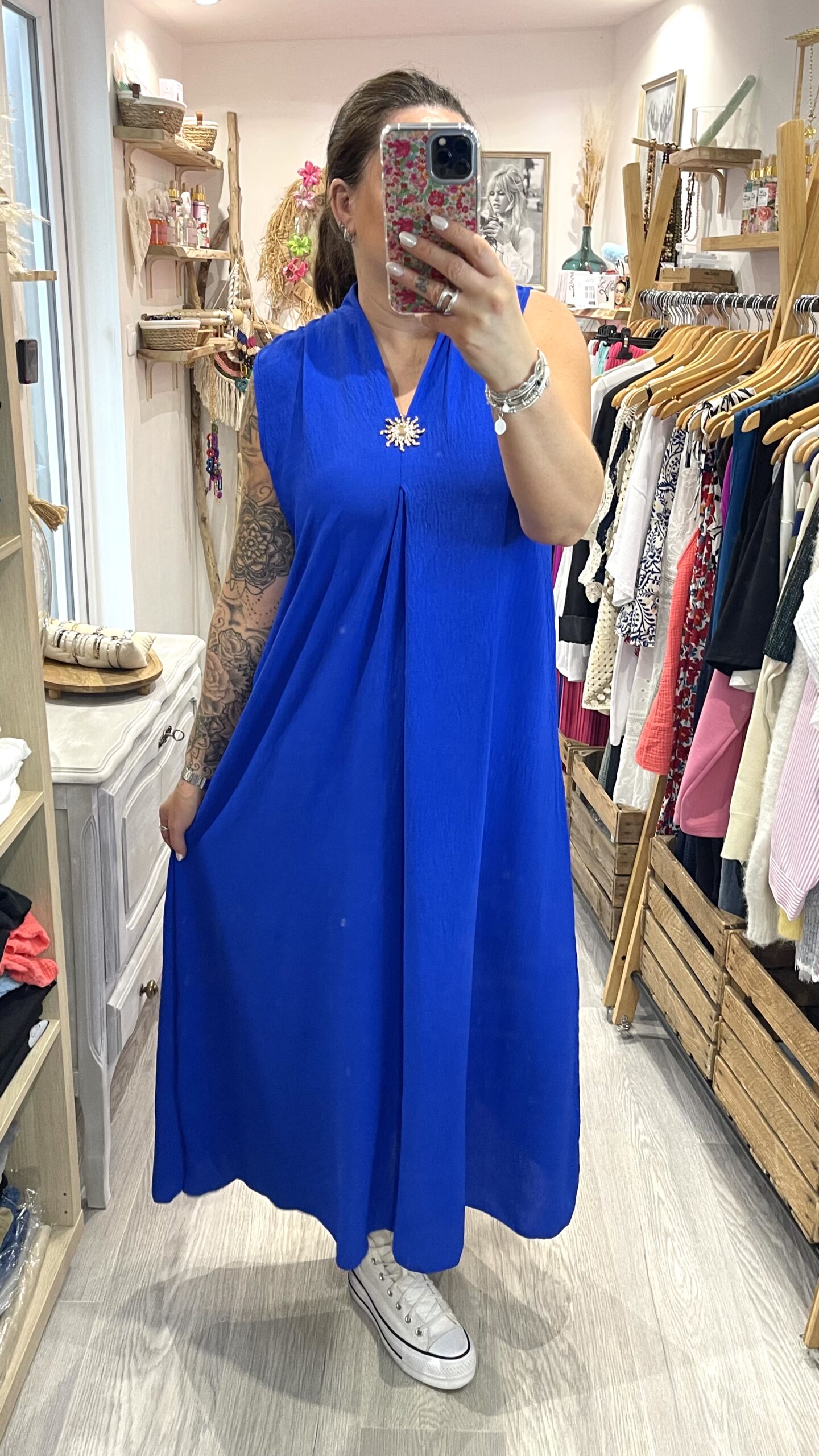 Robe Claire bleu électrique – Image 4