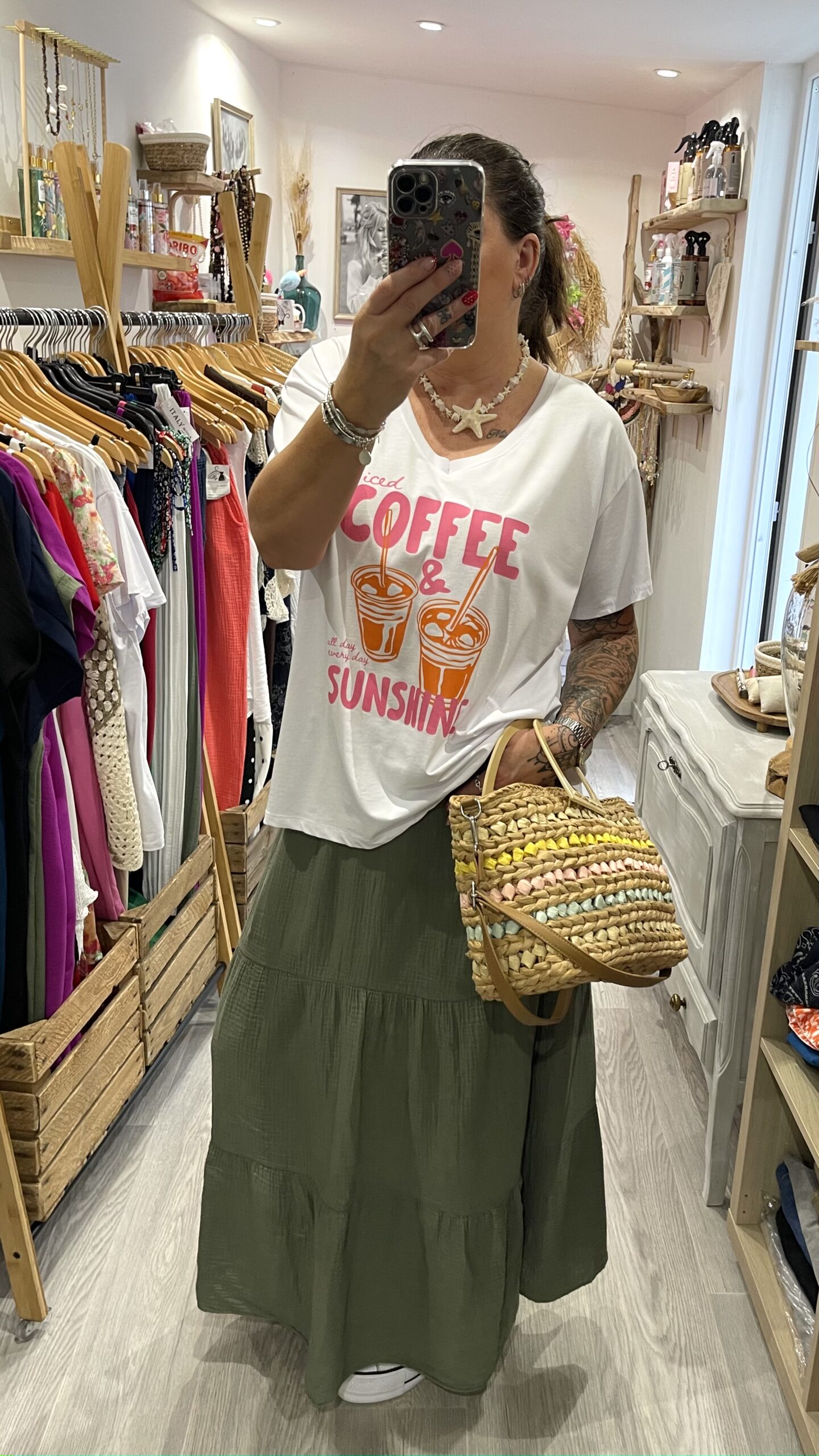 T-shirt Coffee & Sunshine – Image 2