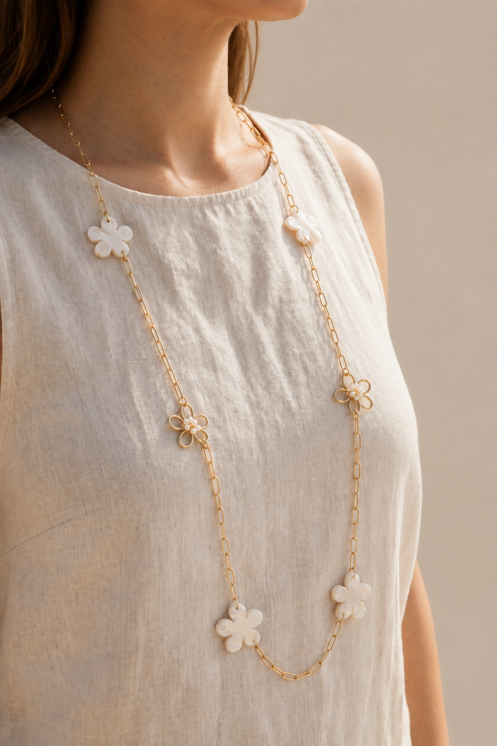 Collier/Sautoir Zélie doré – Image 2