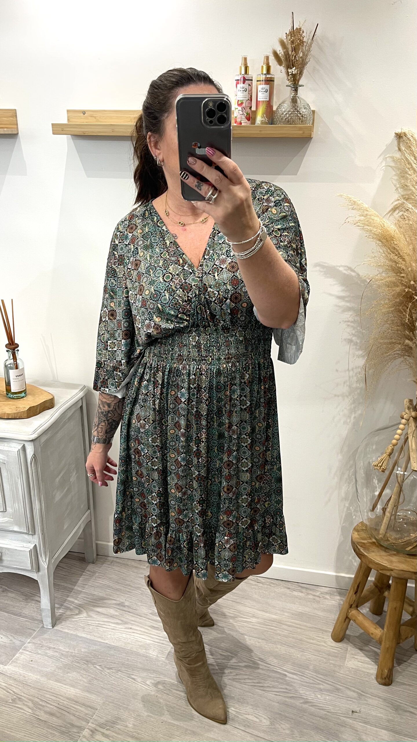 Robe Thaïs verte – Image 2