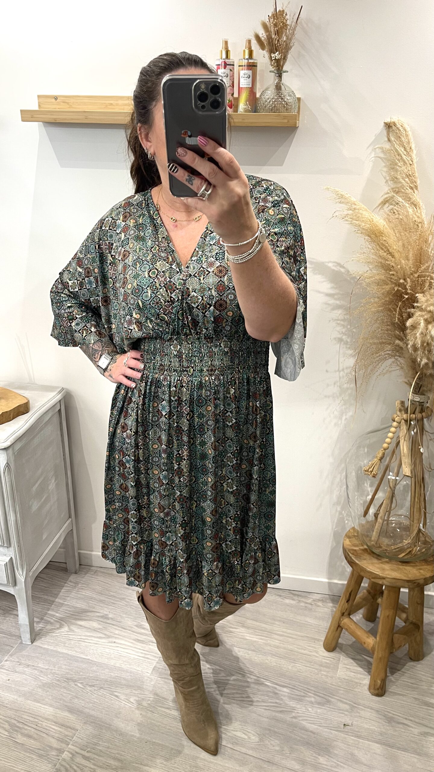 Robe Thaïs verte – Image 3