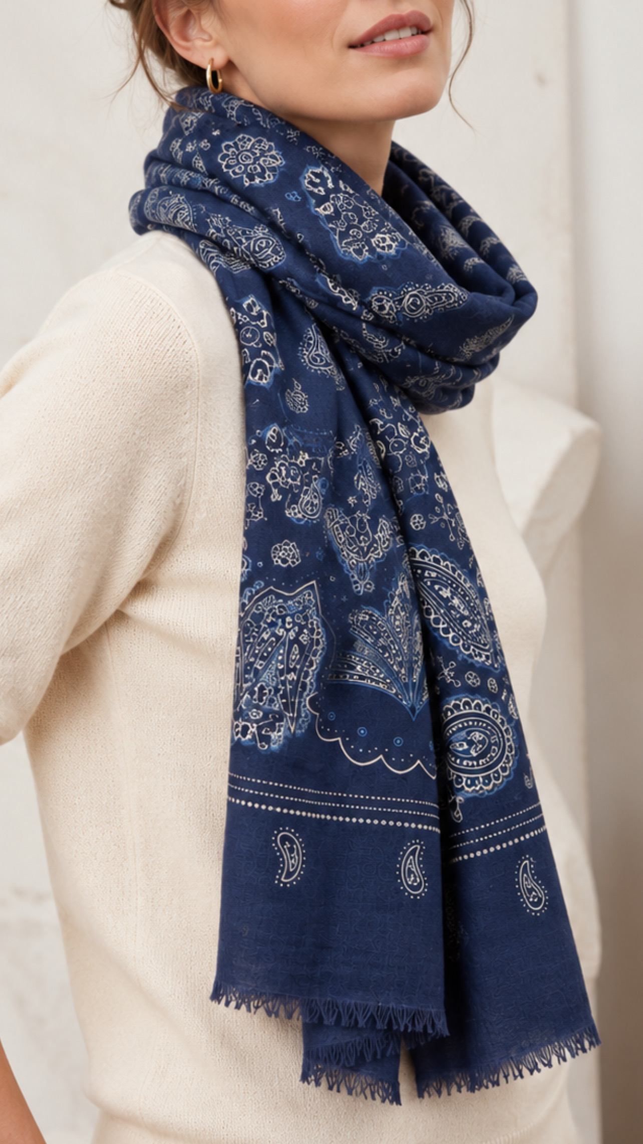 Foulard bandana bleu marine – Image 2