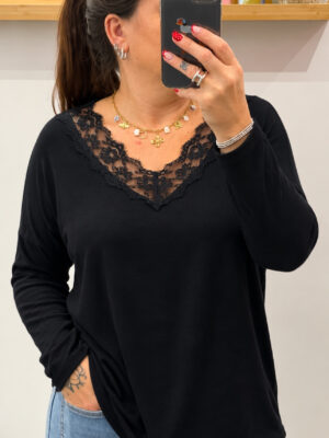 Pull Nova noir